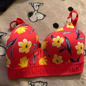 Victoria’s Secret wireless lightly lined floral bra